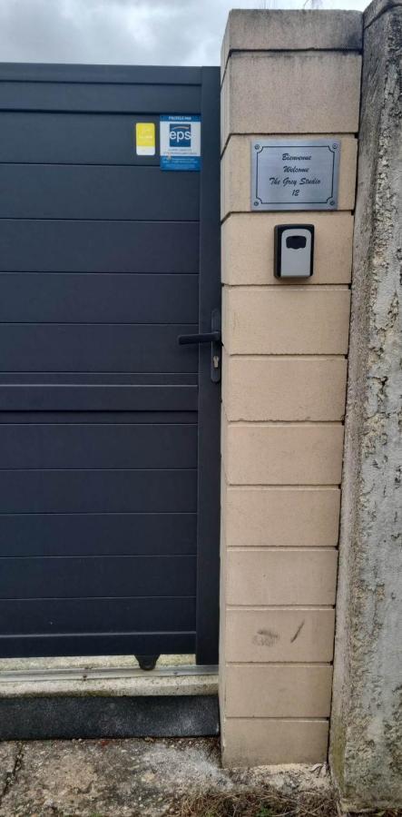 The Grey Studio Saint-Michel-sur-Orge Exterior foto